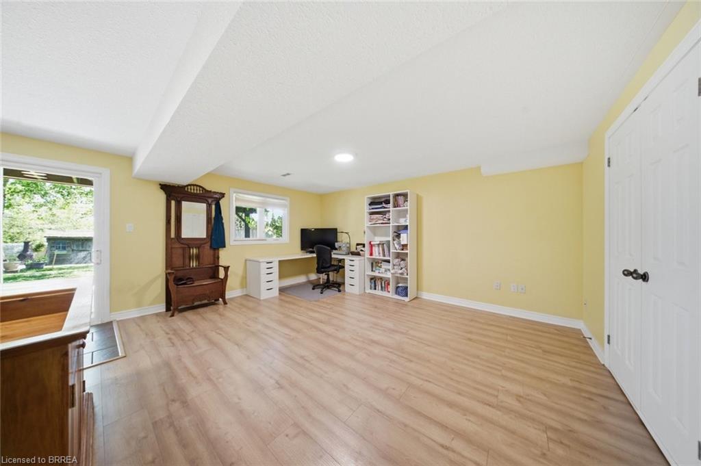 18 Bricker Court Property Photo 26