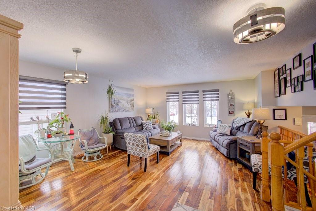 145 Parkside Street W Property Photo 10