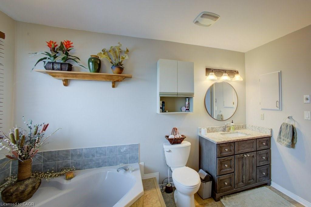 145 Parkside Street W Property Photo 19