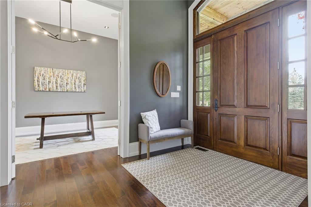 54 Bridle Path Property Photo 7