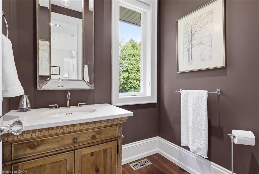 54 Bridle Path Property Photo 24