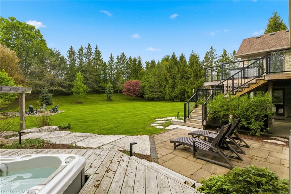 54 Bridle Path Property Photo 37