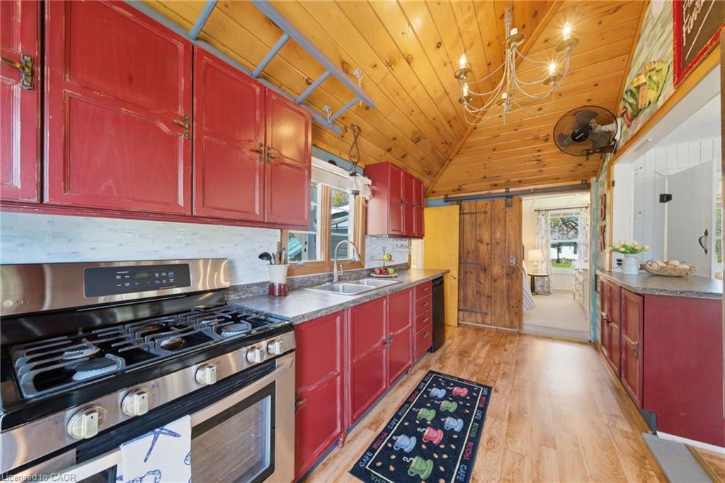 12235 Lakeshore Road Property Photo 5