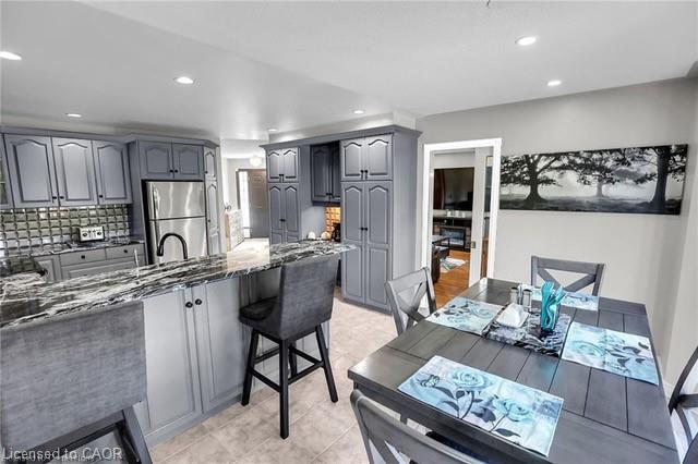 975 Foss Road Property Photo 15