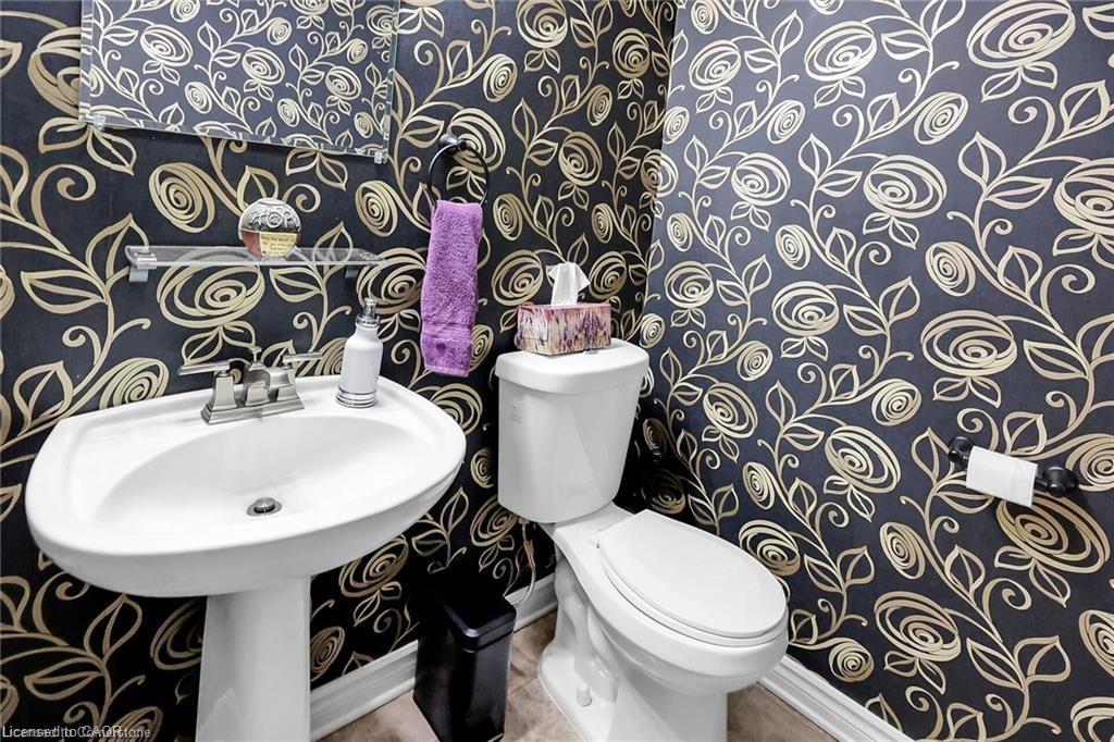 975 Foss Road Property Photo 25