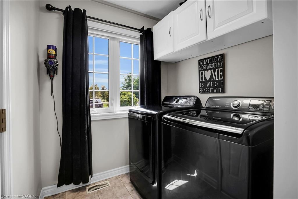 975 Foss Road Property Photo 28