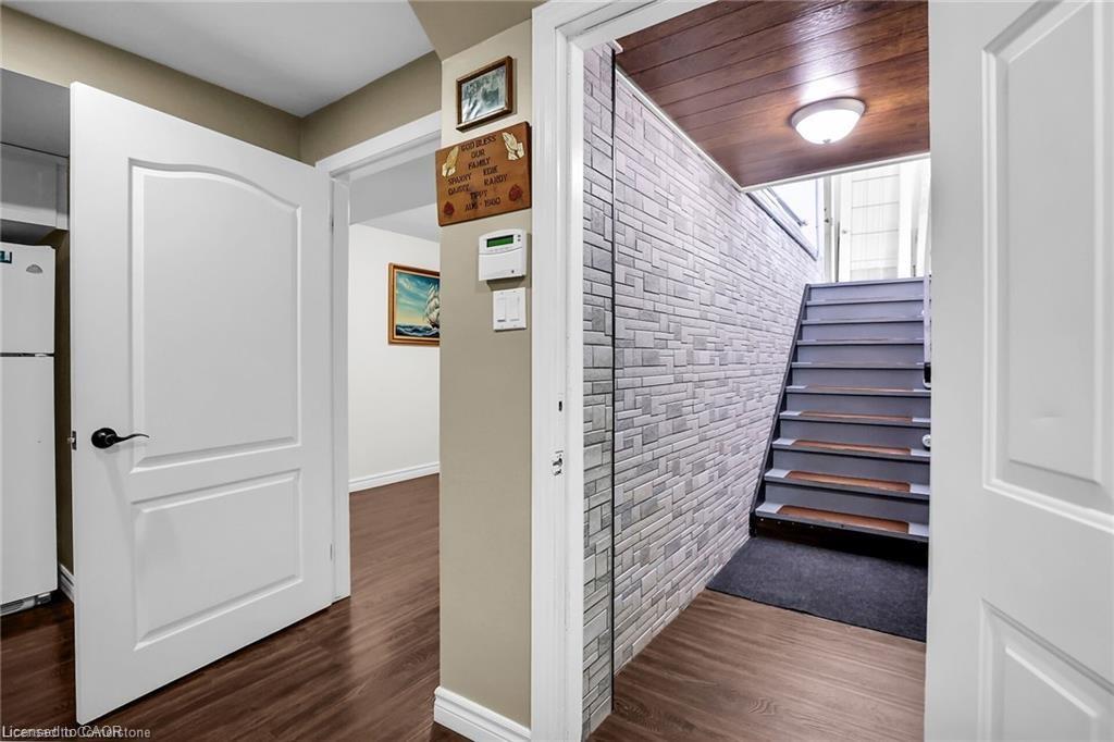975 Foss Road Property Photo 35