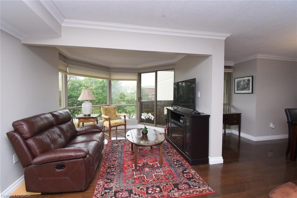 405-1201 North Shore Boulevard E Property Photo 13