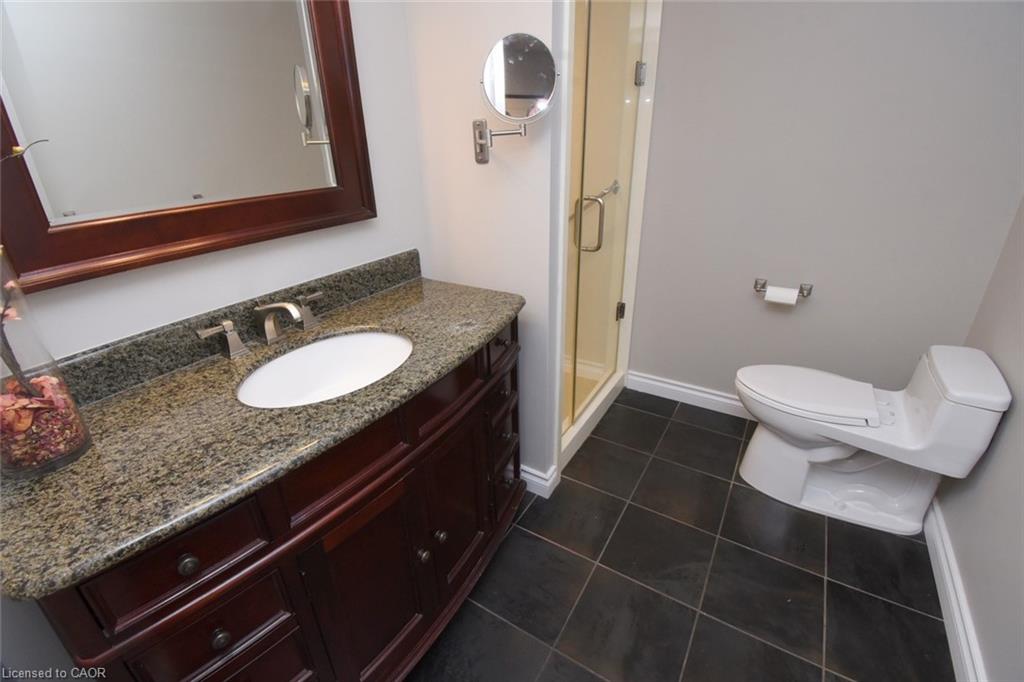405-1201 North Shore Boulevard E Property Photo 31