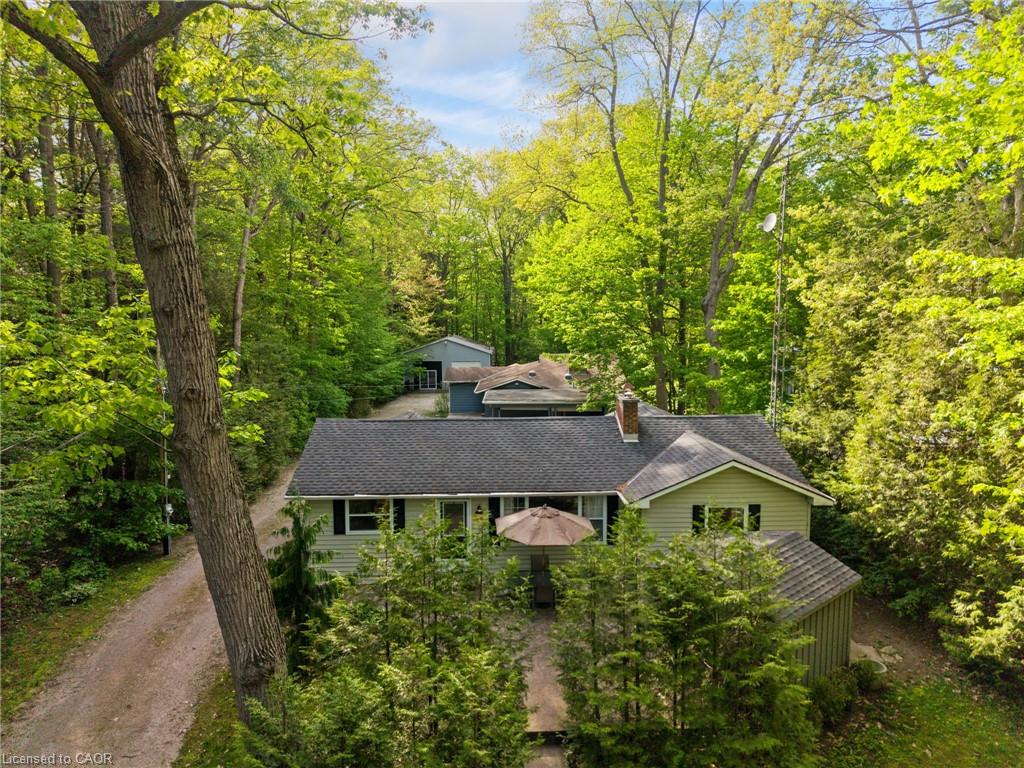 223 Ontario Street Property Photo 2