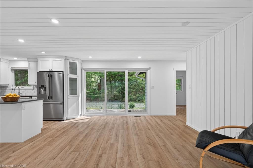 223 Ontario Street Property Photo 13