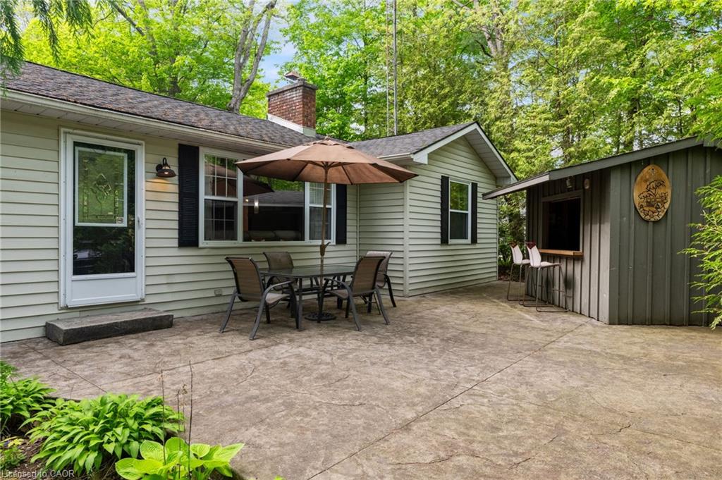 223 Ontario Street Property Photo 25