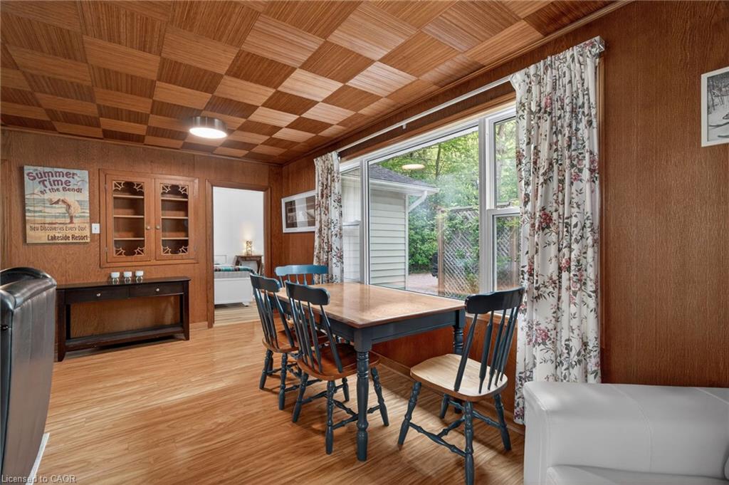 223 Ontario Street Property Photo 32