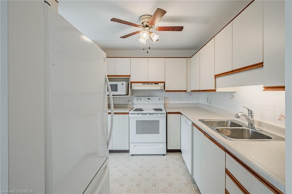 301-421 Fairview Drive Property Photo 21