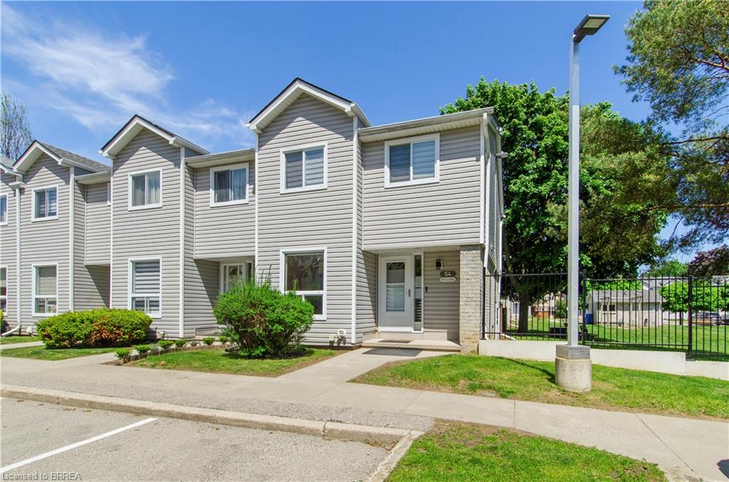 54-480 Grey Street Property Photo 4
