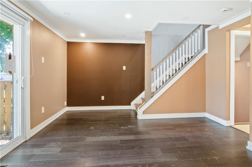54-480 Grey Street Property Photo 12