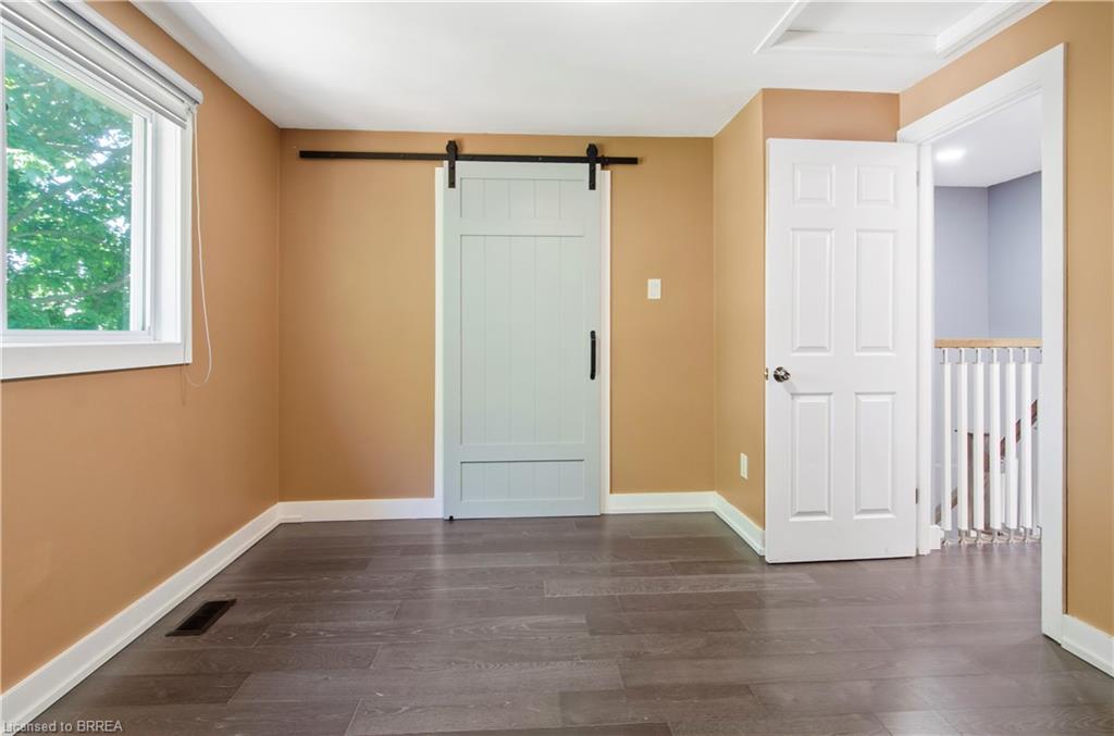 54-480 Grey Street Property Photo 15
