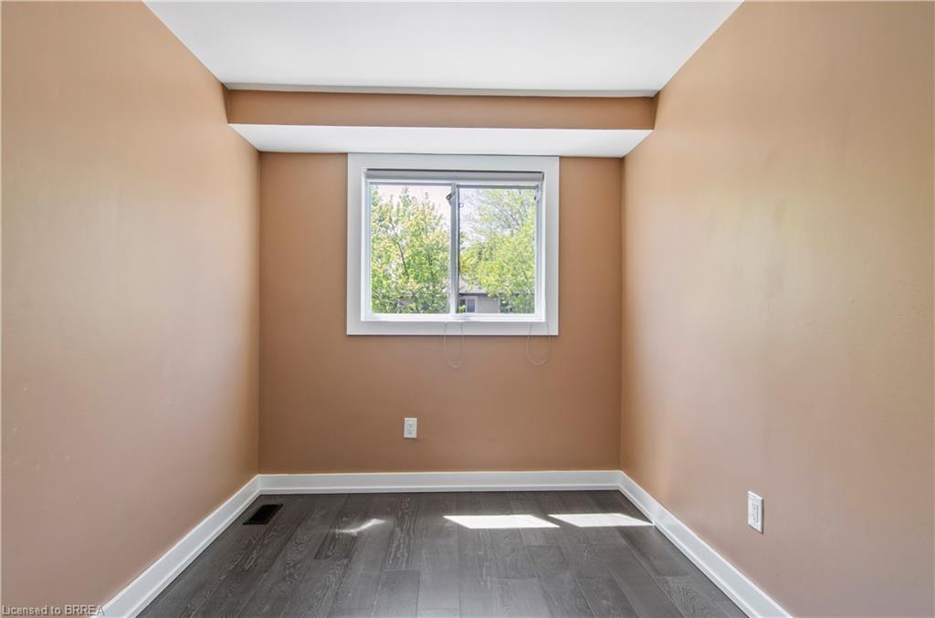 54-480 Grey Street Property Photo 19