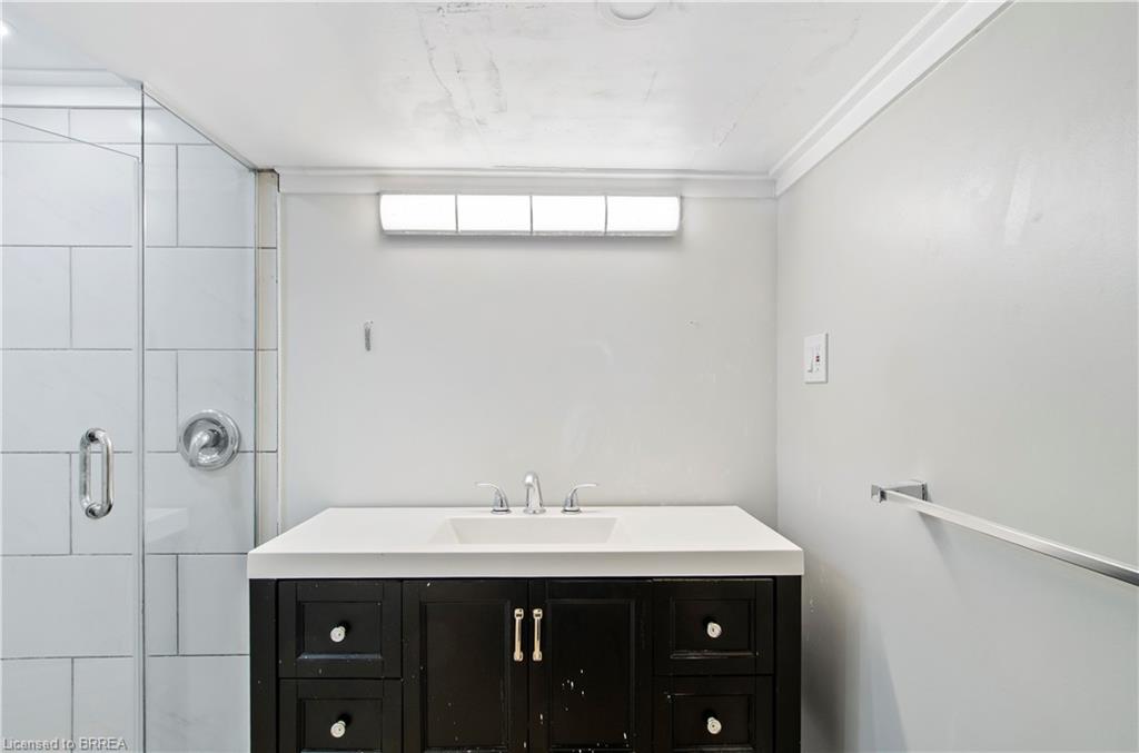 54-480 Grey Street Property Photo 29