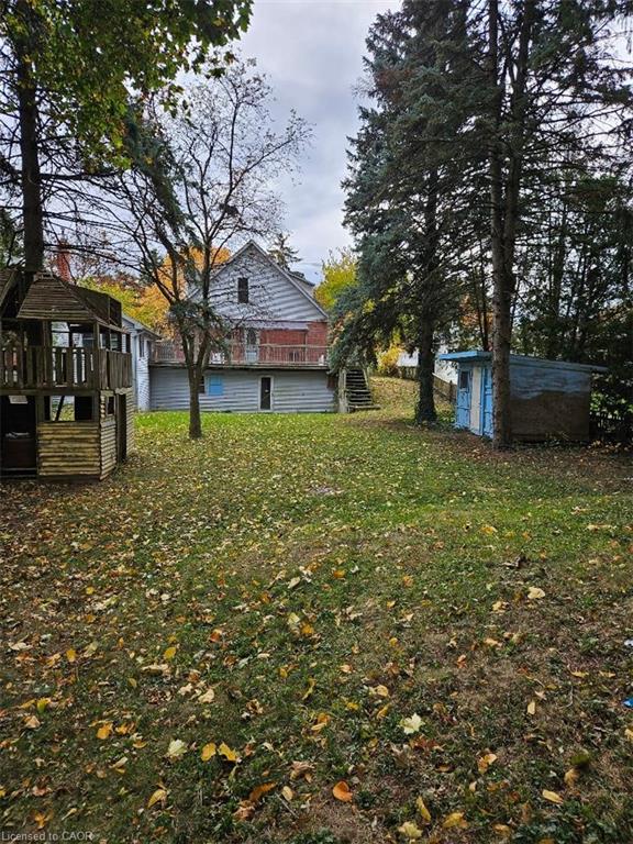 1154 Queens Boulevard Property Photo 6