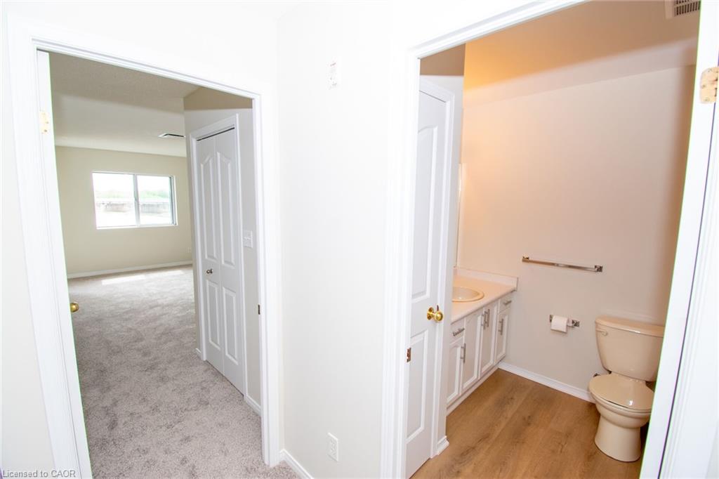 205-210 Main Street E Property Photo 23