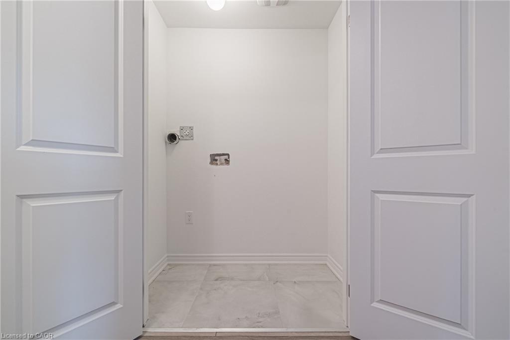 11 Davinci Boulevard Property Photo 22