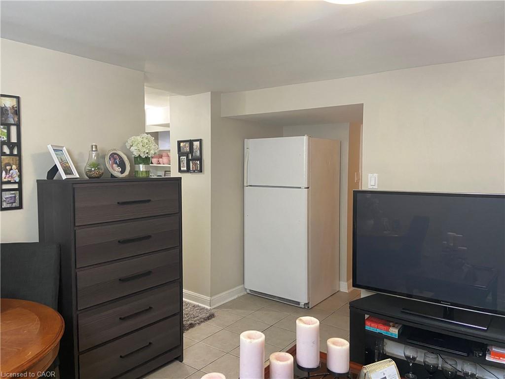 52 Emerson Street Property Photo 5