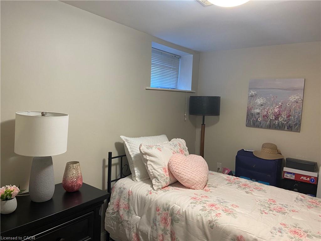 52 Emerson Street Property Photo 11