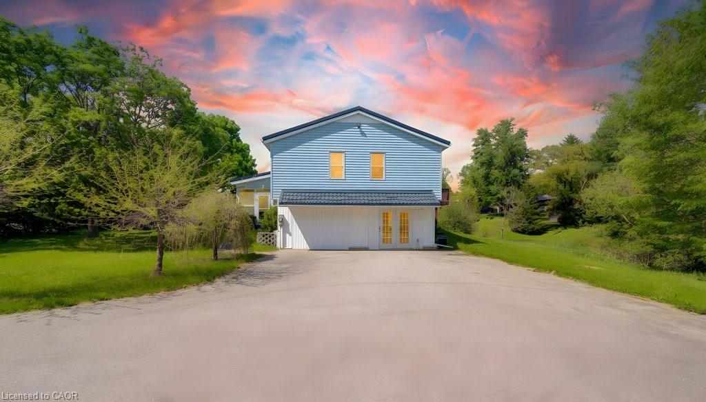3429 Nafziger Road Property Photo 3