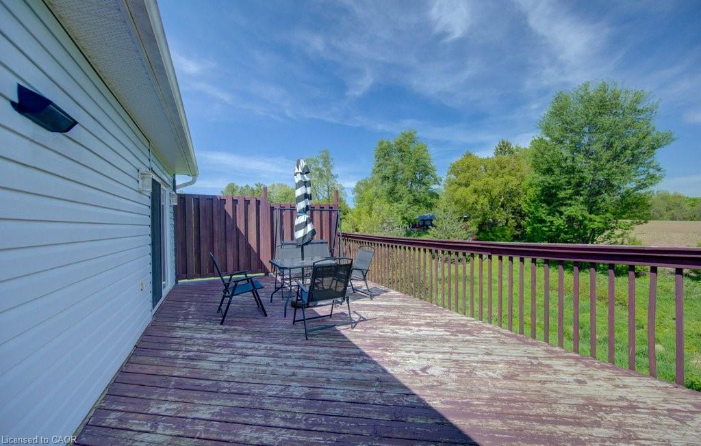 3429 Nafziger Road Property Photo 11