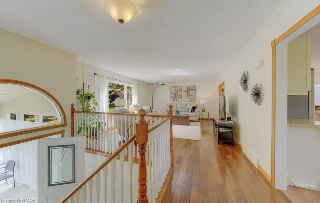 3429 Nafziger Road Property Photo 16