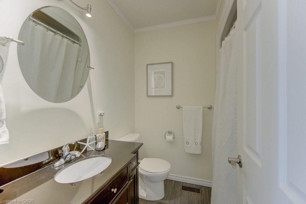 3429 Nafziger Road Property Photo 32