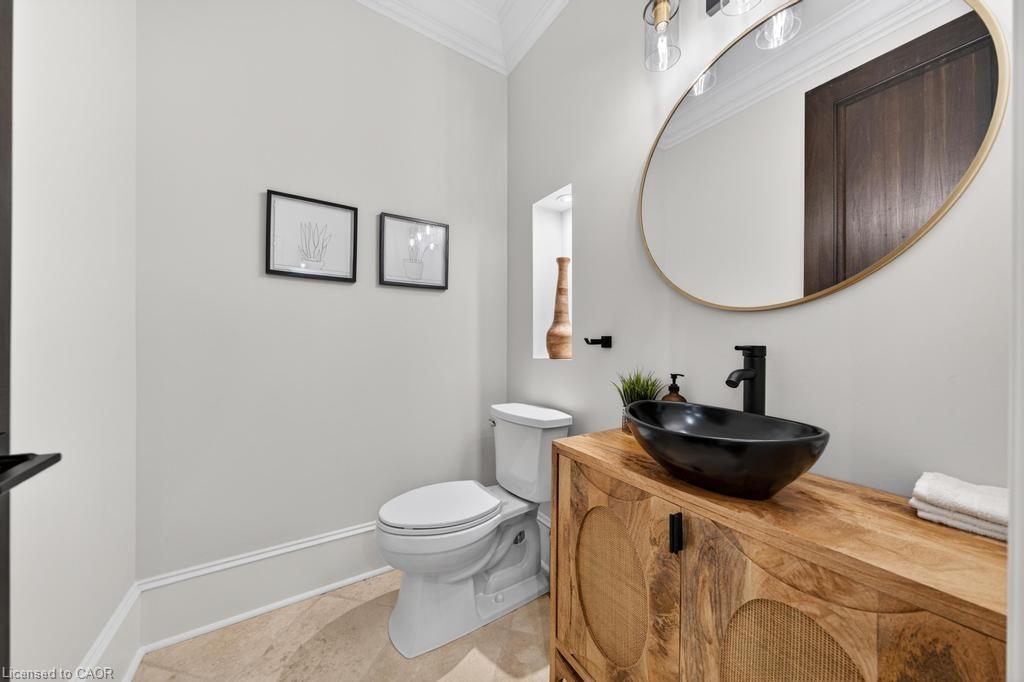 64 Ravina Crescent Property Photo 6