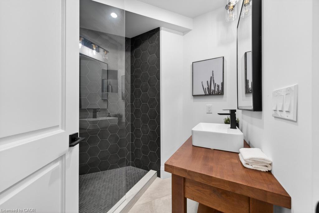 64 Ravina Crescent Property Photo 39