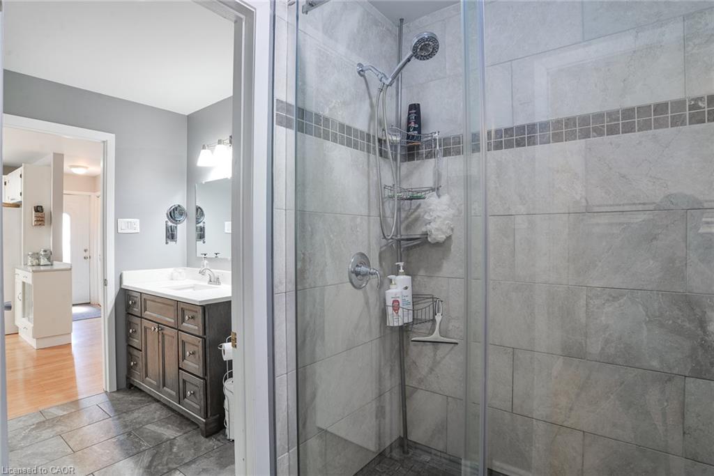 1018 S Sunny Crest Road Property Photo 13