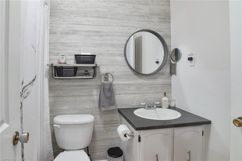 1018 S Sunny Crest Road Property Photo 17