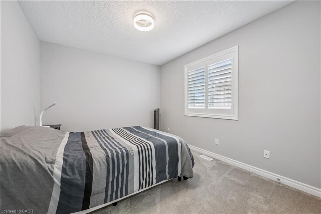 114 Isaac Shantz Drive Property Photo 16