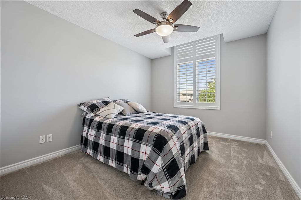 114 Isaac Shantz Drive Property Photo 17