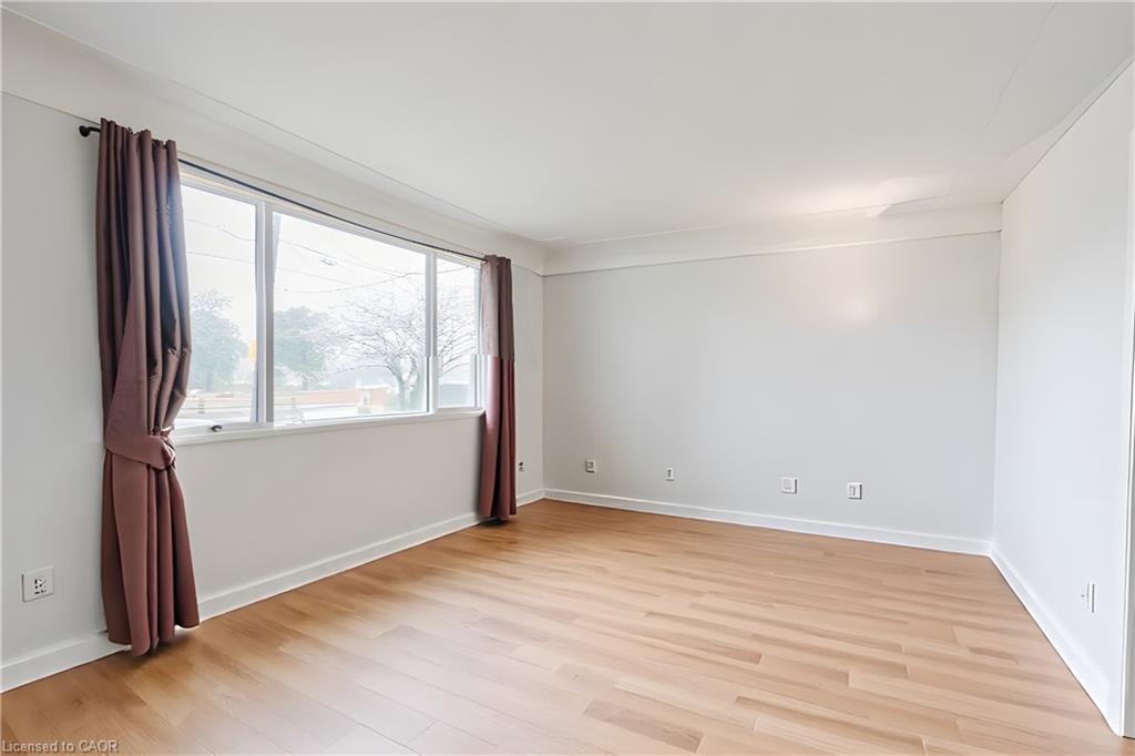 55 West 5th Street Property Photo 8