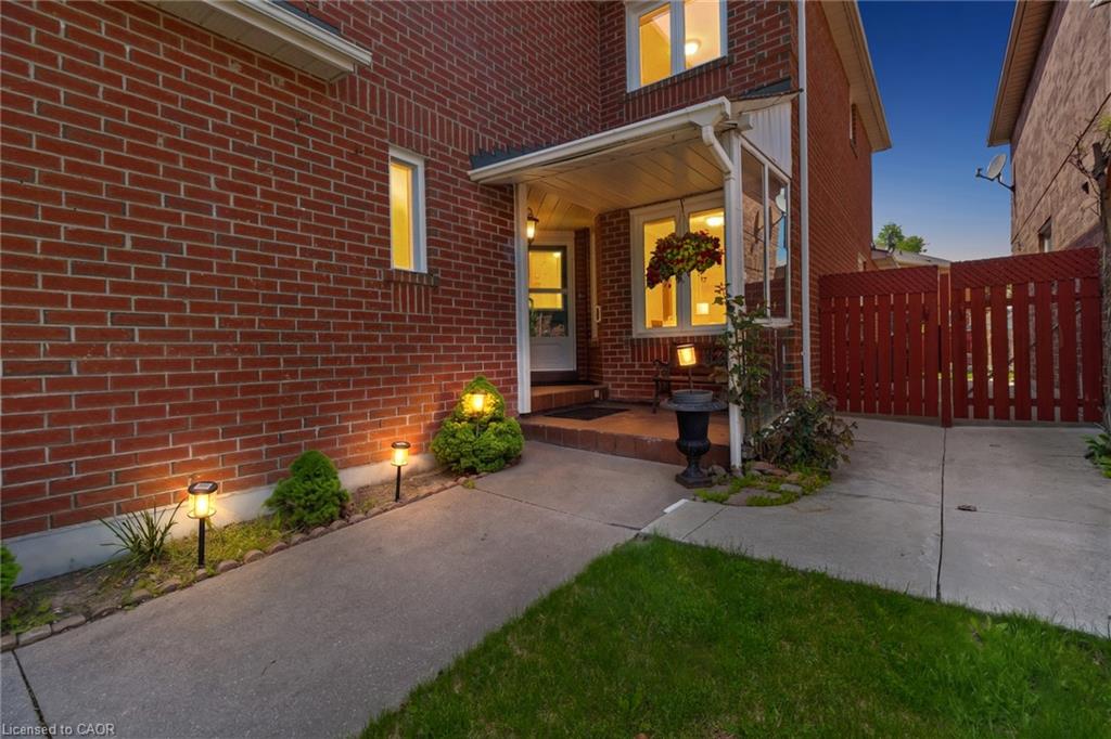 1263 Bantham Street Property Photo 2