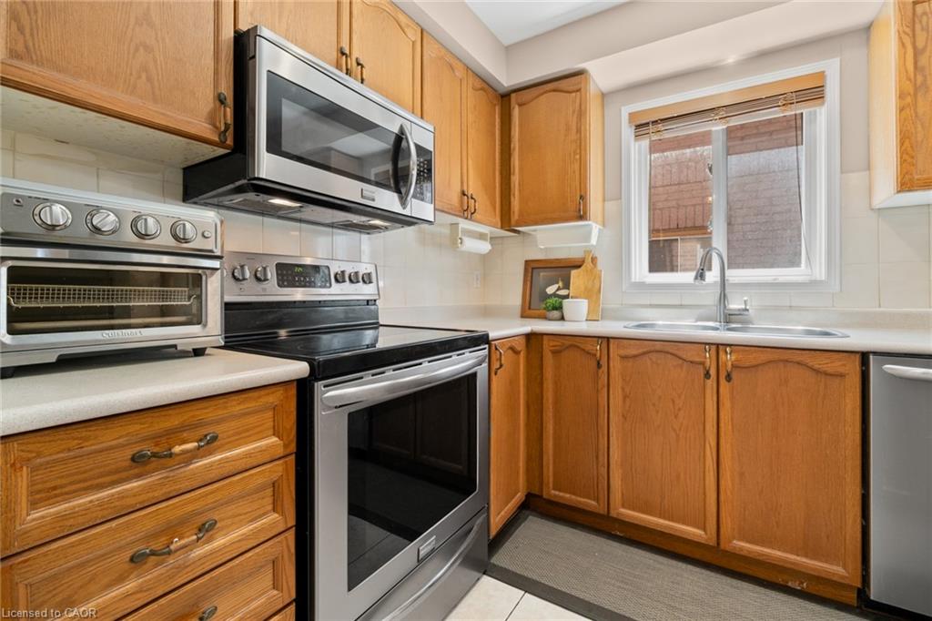 1263 Bantham Street Property Photo 6