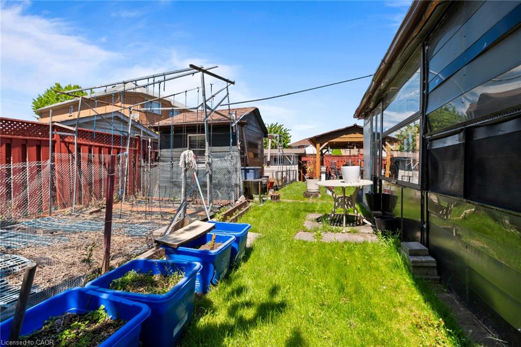 1263 Bantham Street Property Photo 33