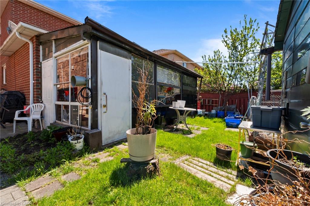 1263 Bantham Street Property Photo 34