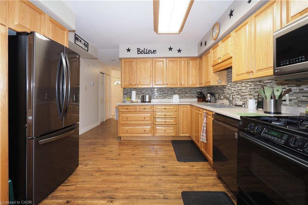 130a Miller Crescent Property Photo 14