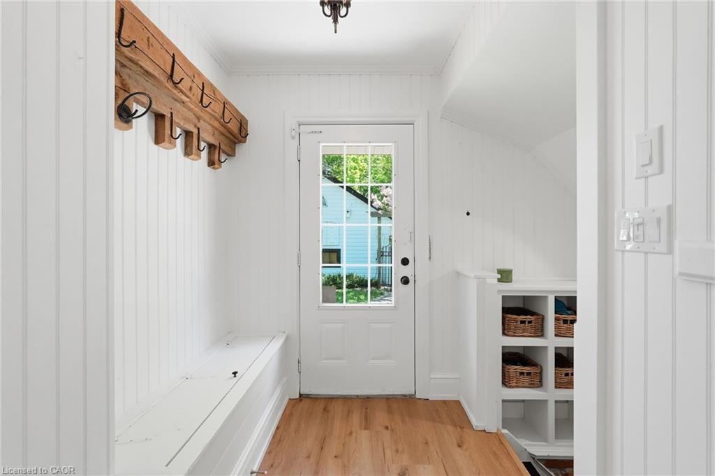 6123 Guelph Line Property Photo 8