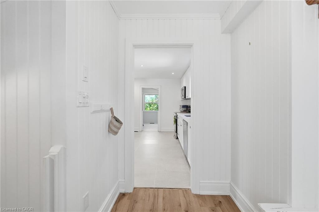 6123 Guelph Line Property Photo 9