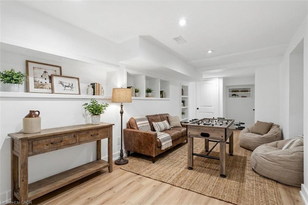 6123 Guelph Line Property Photo 36