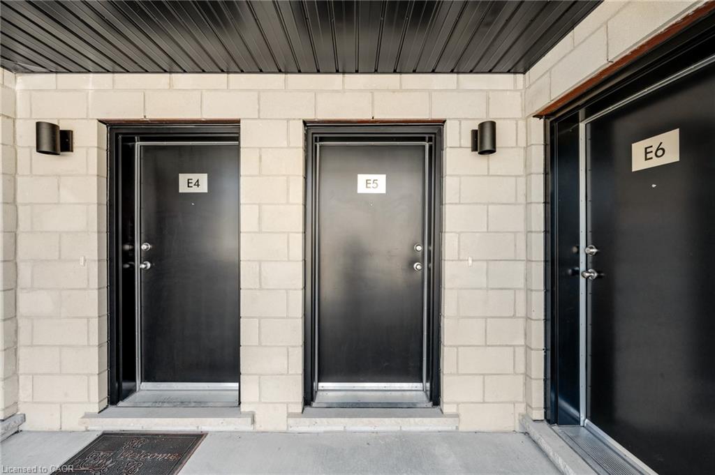 D11-410 Northfield Drive W Property Photo 3