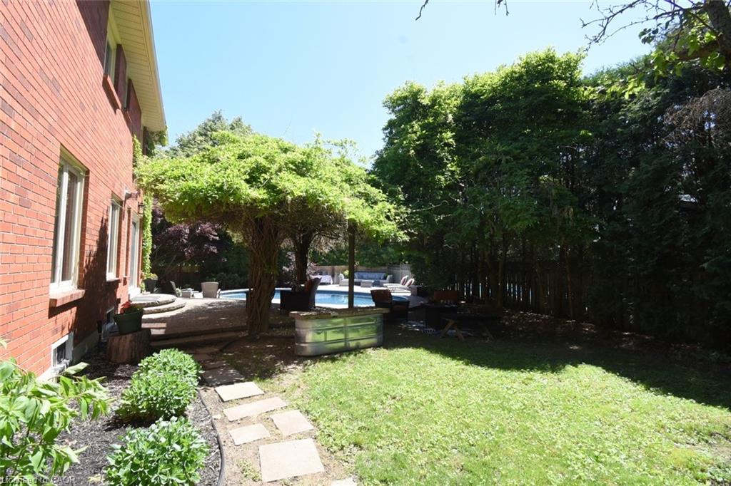 26 Banbury Drive Property Photo 41