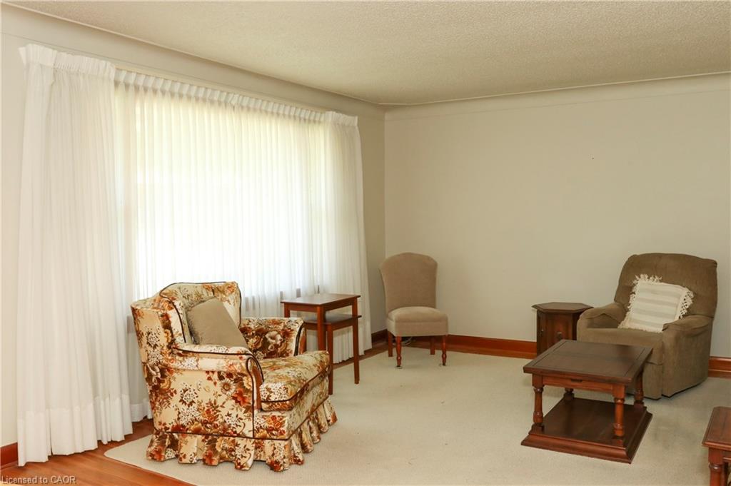 15 Richard Avenue Property Photo 7